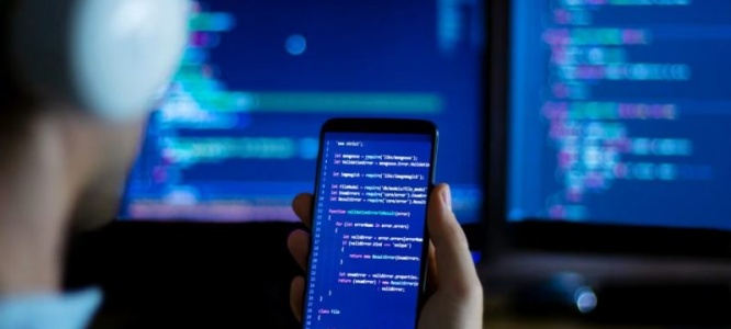 成都企业官网定制响应式设计:微信网站与分发系统核心价值,赋能移动电商新生态
